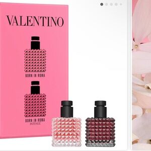 Valentino Born in Roma Intense Perfume Set - Pink and Black